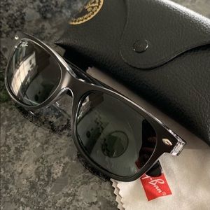Ray-Ban New Wayfarer Bicolor Sunglasses
